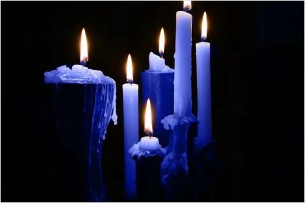 синие свечи